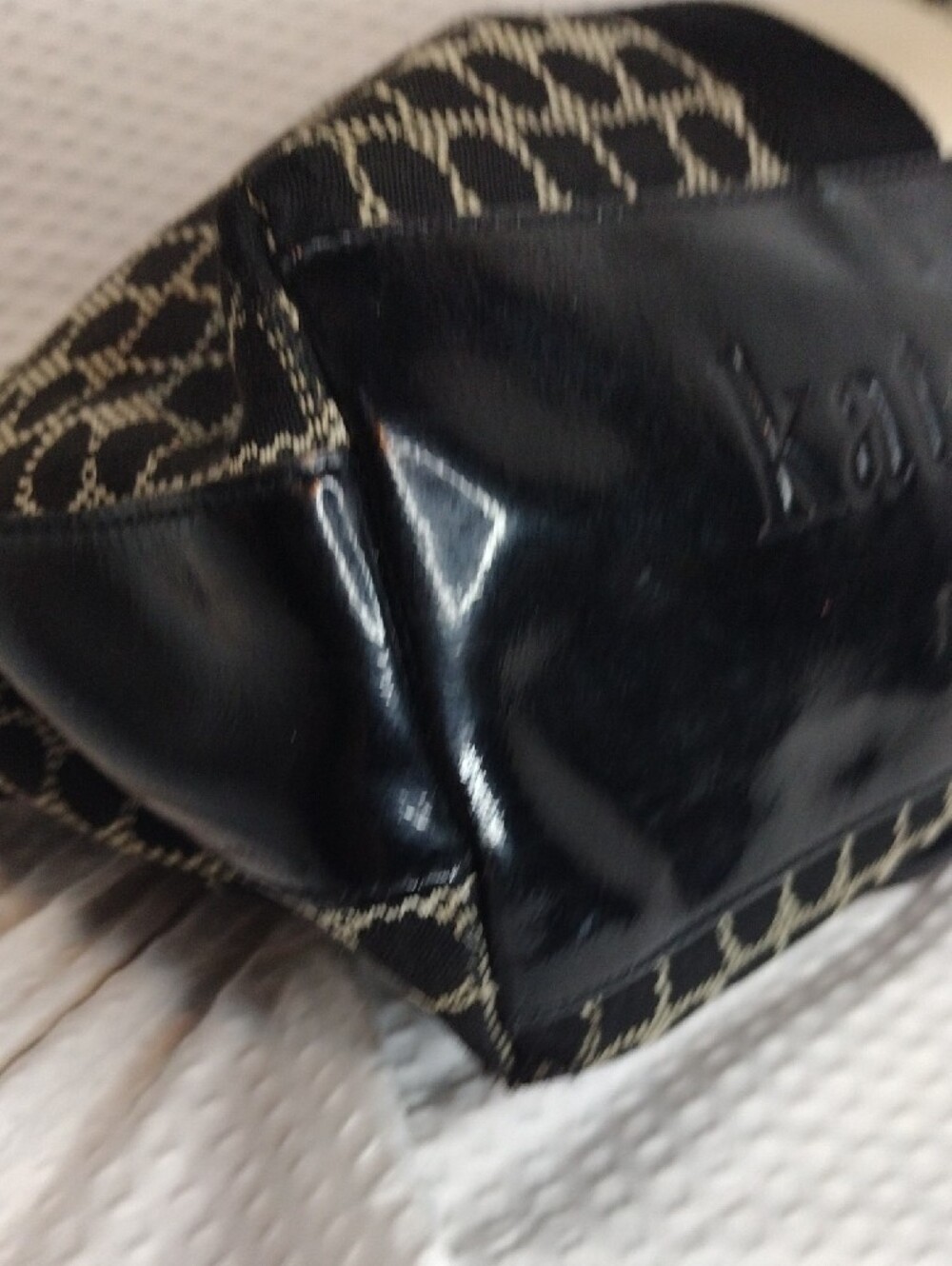 kate spade Black and Cream Patterned Shoulder Bag - Picture 8 of 11